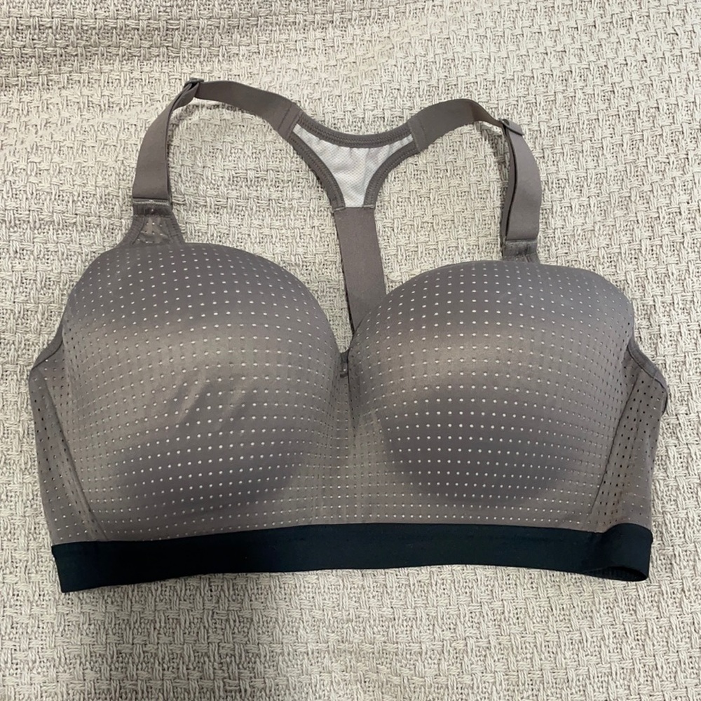 Victoria secret sports bra 36D